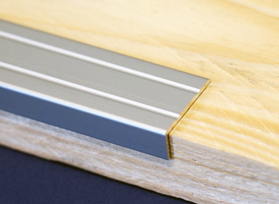 Aluminiumsonderprofil Aluminium gerieft