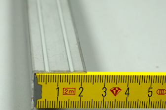Aluminiumsonderprofil Aluminium gerieft