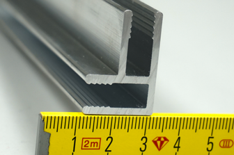 Aluminiumspezialprofil fr ALUCOBOND Aluminium gepresst