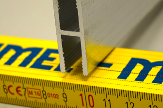 Aluminiumspezialprofil fr ALUCOBOND Aluminium gepresst